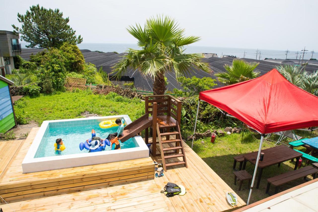 Jeju Sunflower Pension Seogwipo Exterior photo